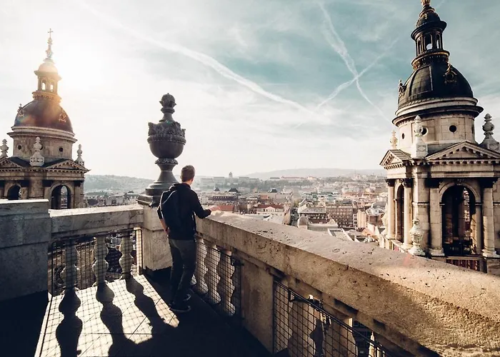 Relaxing Spacious Balcony Super Near Opera