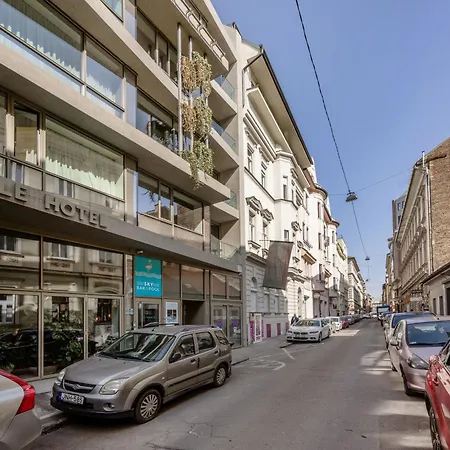 Apartment Relaxing Spacious Balcony Super Central Near Opera