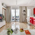 Relaxing Spacious Balcony Super Near Opera *