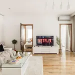Relaxing Spacious Balcony Super Near Opera * Budapest