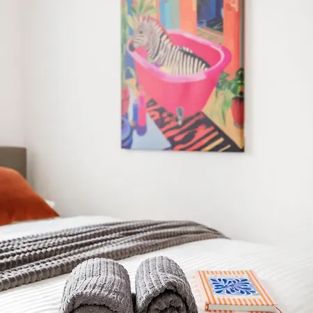 Apartament Relaxing Spacious Balcony Super Near Opera *